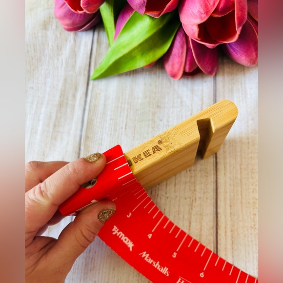 IKEA Bergenes Bamboo Phone Stand - Picture 9 of 9